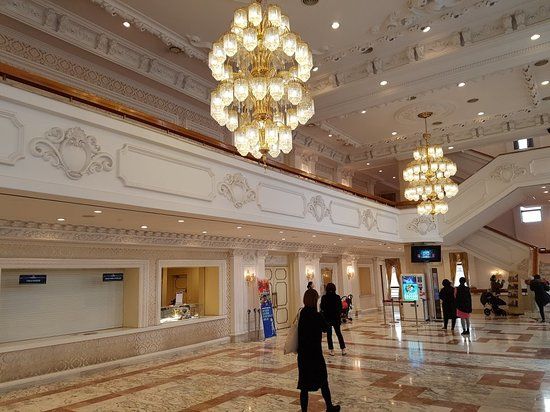 Universal Arts Center